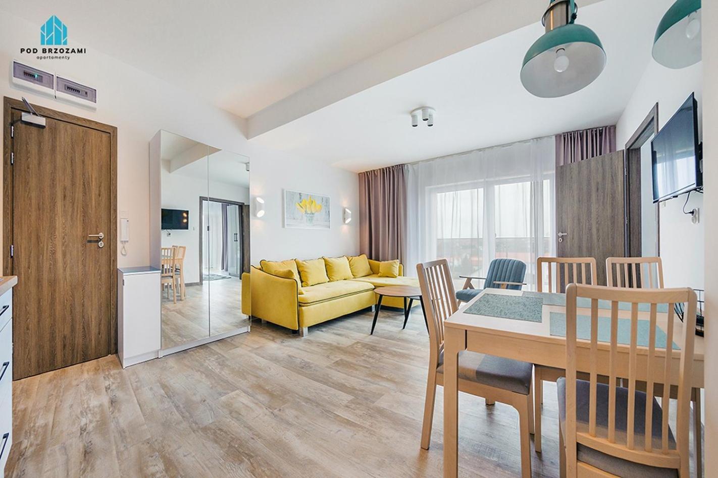Pod Brzozami Apartamenty 5 Morz Устроне-Морське Екстер'єр фото