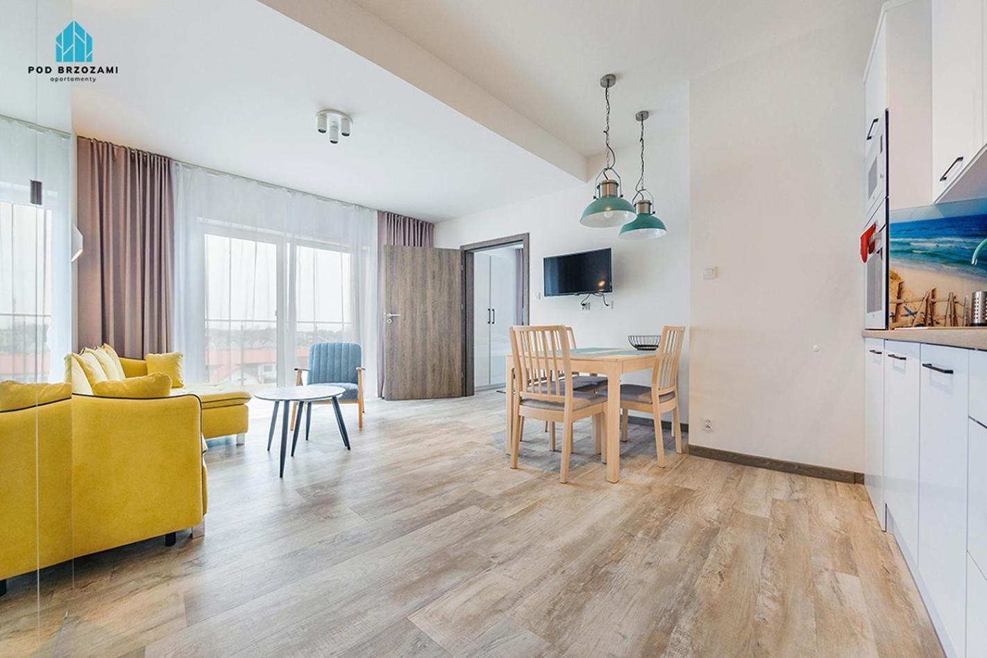 Pod Brzozami Apartamenty 5 Morz Устроне-Морське Екстер'єр фото